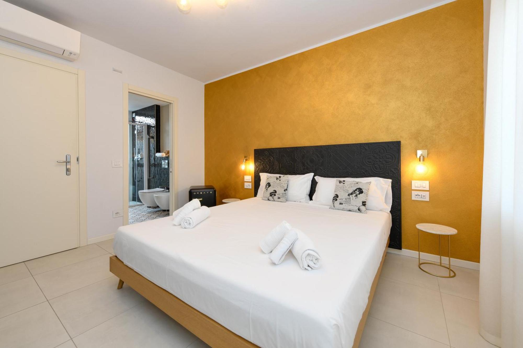 Locanda Carolina Mastino Scala Sirmione Buitenkant foto